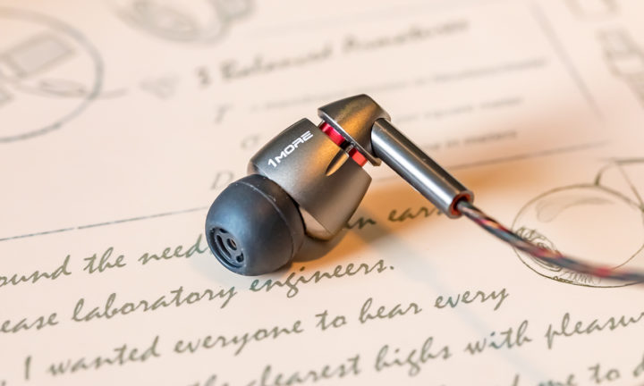 ขาย 1MORE Quad Driver สุดยอดหูฟัง Hybrid 4 ไดรเวอร์ 3BA + 1Carbon Dynamic ตัว Top ระดับ HiFi