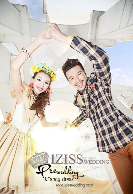 PW176 - Pre order ชุดคู่ถ่ายพรีเวดดิ้ง (prewedding dress) & ชุดแต่งงานแฟนซี (Fancy wedding dress)ชายหญิง "ธีมสีครีม-ลายสก๊อต"