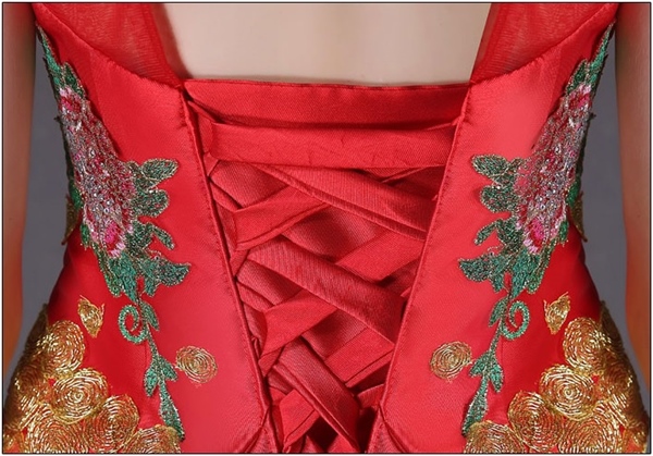 PW441- **พรีออเดอร์สีเขียวและสีแดง**ชุดกี่เพ้ายาว ชุดยกน้ำชา ชุดถ่ายพรีเวดดิ้ง (prewedding dress) & ชุดแต่งงานแฟนซี (Fancy wedding dress) "ธีมสีเขียว"