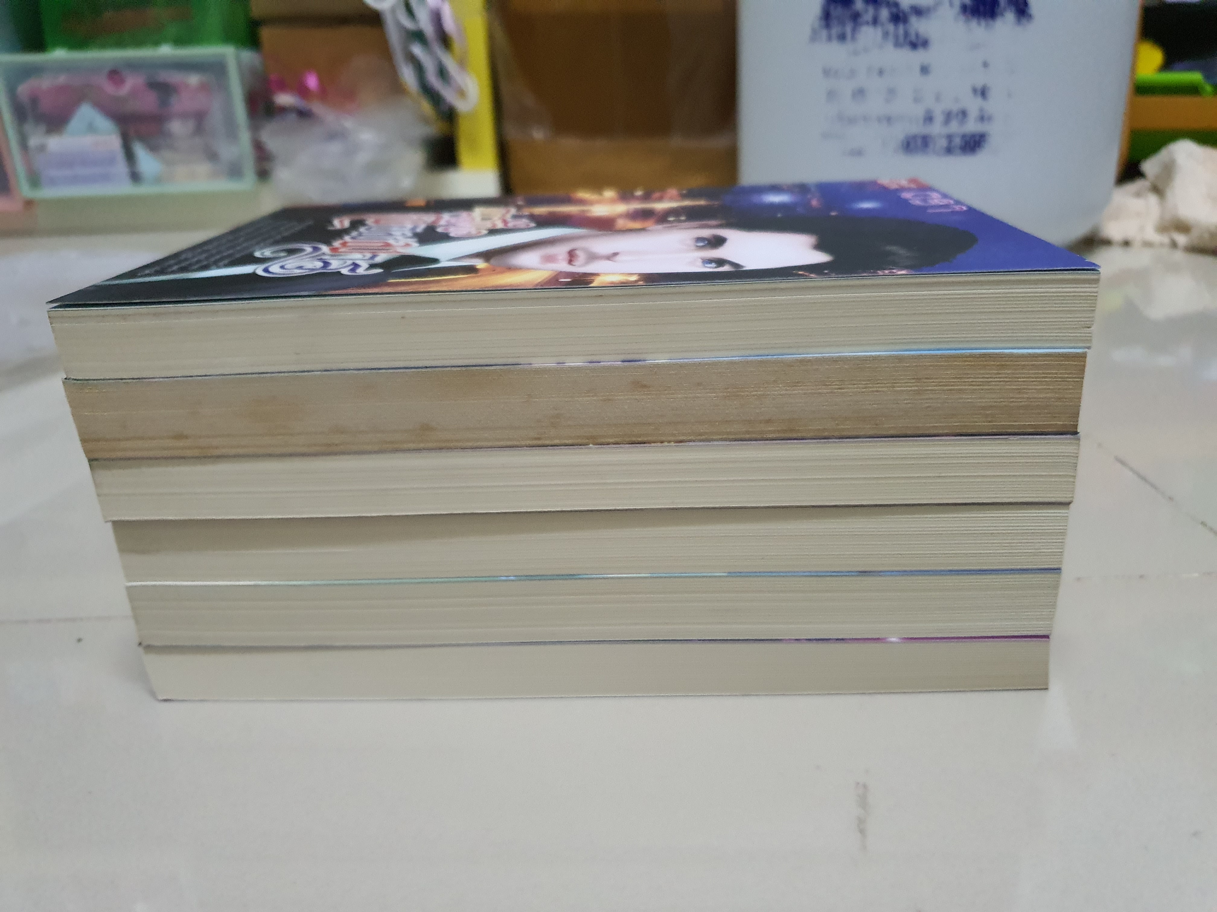 ชุดจอมมาร /มิรา