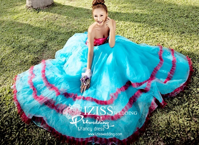 PW177 - Pre order ชุดคู่ถ่ายพรีเวดดิ้ง (prewedding dress) & ชุดแต่งงานแฟนซี (Fancy wedding dress)ชายหญิง "ธีมสีฟ้า-เขียว"