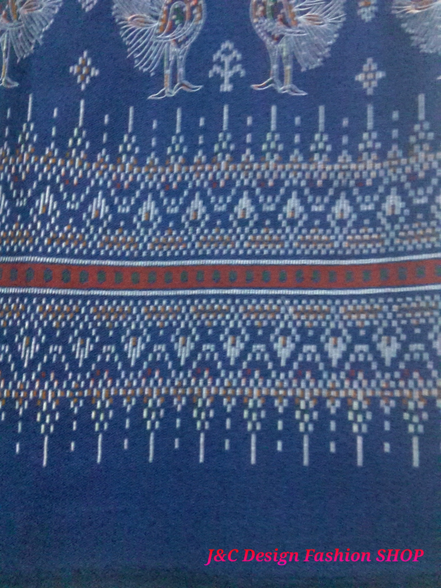 ผ้าถุงสำเร็จรูปแบบป้ายเลื่อนตะขอผ้าย้อมครามลายนกยุงสีฟ้า ผ้าถุงสำเร็จรูปมัดหมี่ลายนกยุง ผ้าฝ้ายมัดหมี่ตีนแดงตัดสำเร็จลายนกยุง พร้อมส่ง