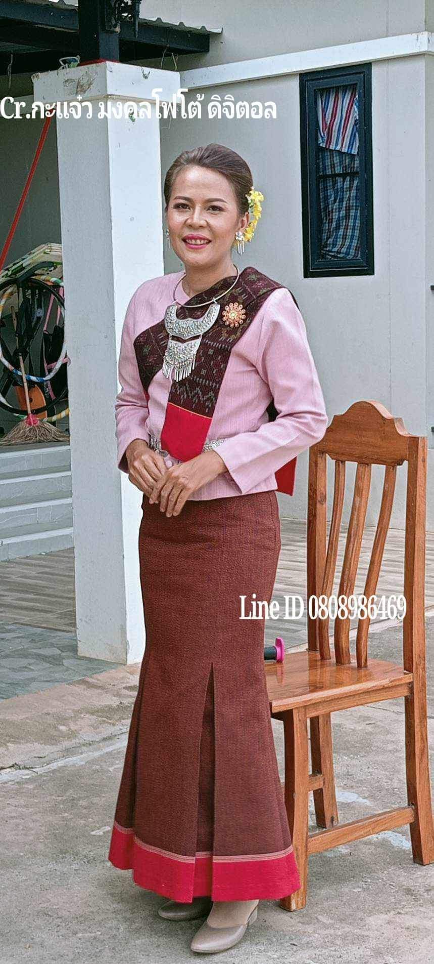 ผ้ามัดหมี่ตีนแดง #ผ้าซิ่นมัดหมี่ตีนแดง #ผ้าถุงฝ้ายมัดหมี่ตีนแดงบุรีรัมย์ #ผ้าทอพื้นเมือง ขนาดยาว 4 เมตร ทำผ้านุ่งโจง ทำผ้าถุง ทำผ้าซิ่น ตัดชุด