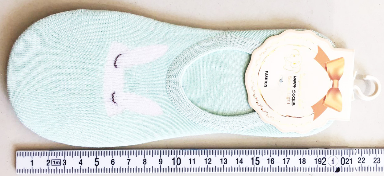 ถุงเท้าหญิงการ์ตูน มีซิลิโคนกันกัด