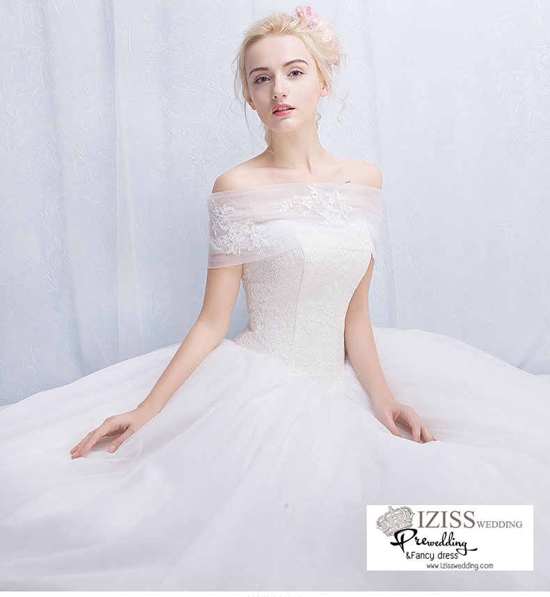 ฺBR104 **พรีออเดอร์**ชุดแต่งงาน&ชุดเจ้าสาวแบบยาวสีขาวเกรดพรีเมี่ยม เปิดไหล่ มีแขน หรูหราน่ารัก สวยโดดเด่นไม่ซ้ำใคร