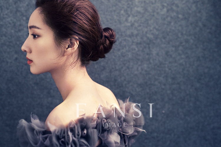 PW548- **พรีออเดอร์ค่ะ**ชุดคู่ถ่ายพรีเวดดิ้ง (prewedding dress) & ชุดแต่งงานแฟนซี (Fancy wedding dress)ชายหญิง "ธีมสีดำ"