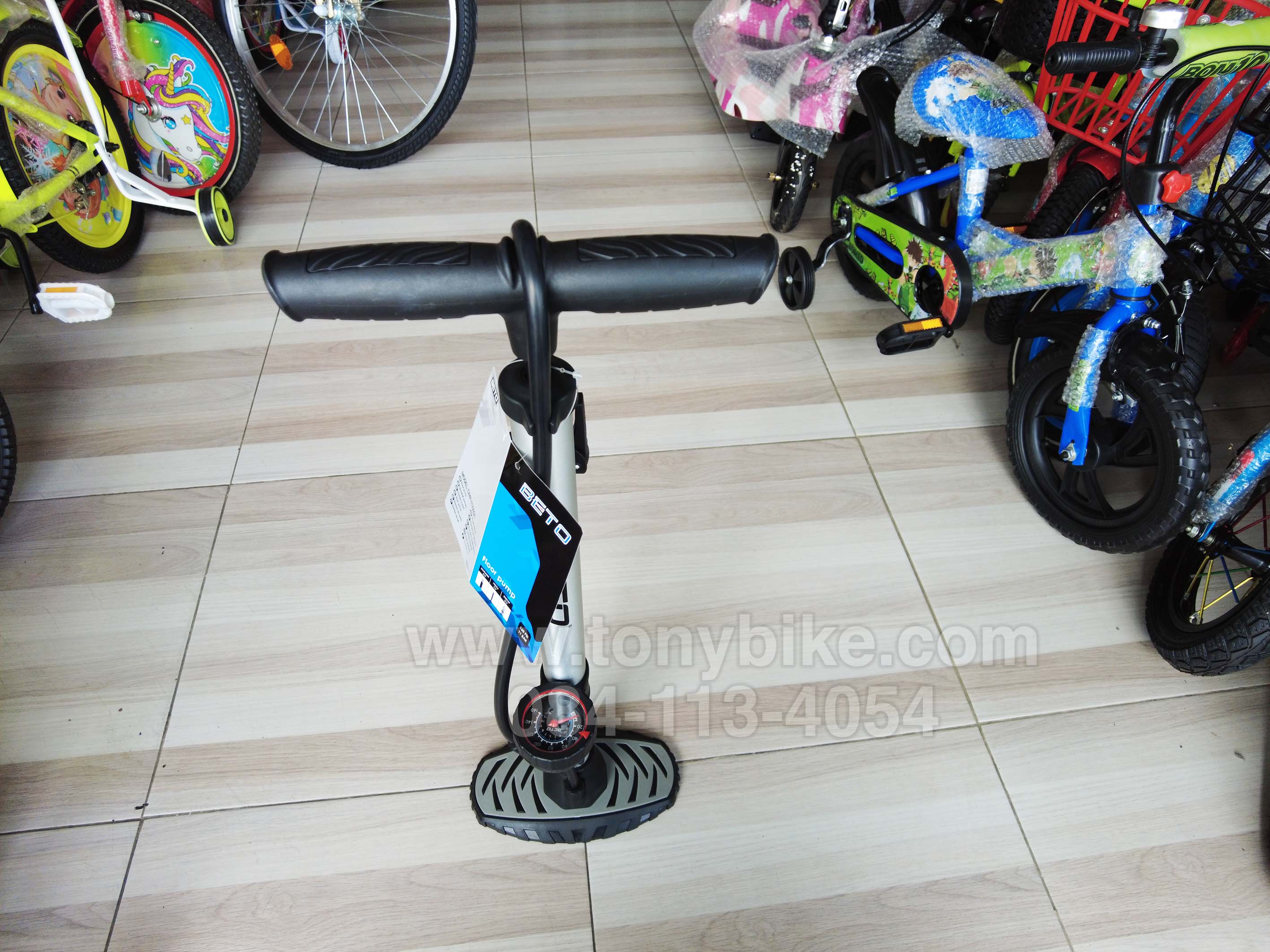 ที่สูบลมจักรยาน รุ่น CMP-117AG1 กระบอกอลูมิเนียม มีเกจวัดแรงดันลม หน้าปัด 5 ซม. (3 หัวสูบ A/V, F/V, D/V) 160 psi. 11 Bar