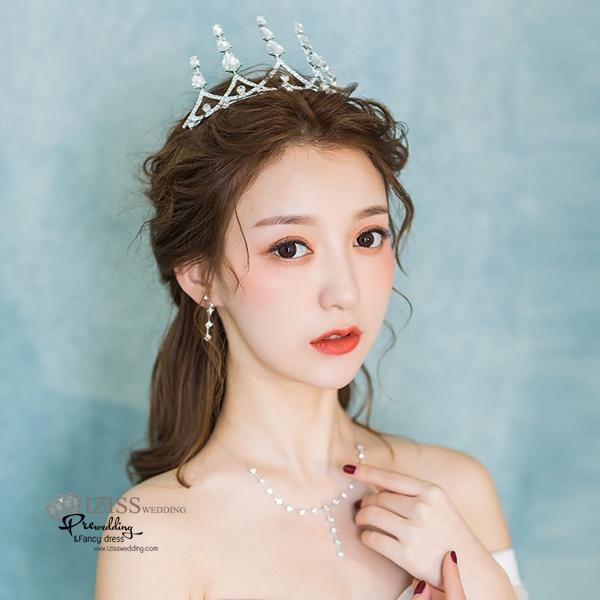 AC027 **พรีออเดอร์**ชุดเทียร่า มงกุฎเพชร ต่างหูและสร้อยคอ ชุดเครื่องประดับเจ้าสาวสวยหรูดุจเจ้าหญิง