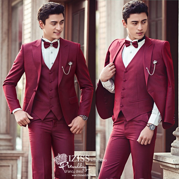 ST017 **พร้อมส่ง**สูทผู้ชายสีแดงแขนยาว พร้อมกางเกง ชุดสูทเจ้าบ่าว สูทแฟนซี ถ่ายพรีเวดดิ้ง & ชุดแต่งงานแฟนซี (Fancy wedding dress) สูทผู้ชายสีแดง