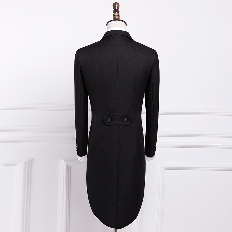 ST133- **พรีออเดอร์**สูททักสิโด้ผู้ชายสีขาว สูททักซิโด้สีดำ แขนยาว พร้อมแถบคาดเอว และกางเกง ชุดสูทเจ้าบ่าว สูทแฟนซี ถ่ายพรีเวดดิ้ง & ชุดแต่งงานแฟนซี (Fancy wedding dress) สูททักสิโด้ผู้ชายสีขาวและสีดำ