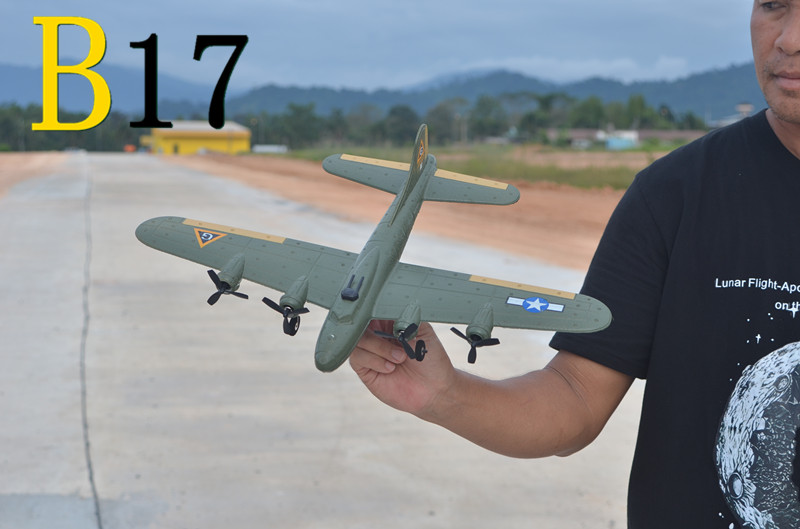 B-17 Bomber RC 2