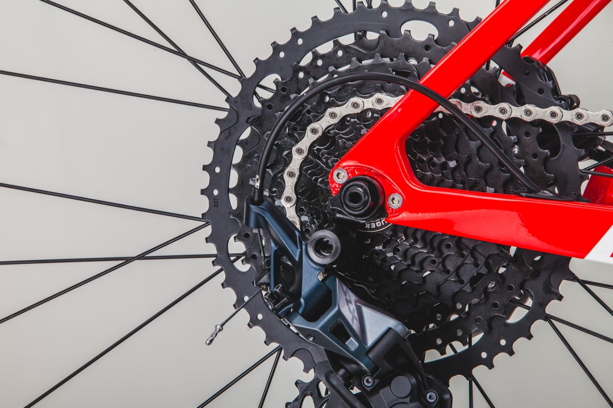 TrinX : V1000 Pro 2022 เสือภูเขา 29" เฟรมคาร์บอน เกียร์ Shimano SLX 12 สปีด แกนสอด ดิสเบรคน้ำมัน Shimano