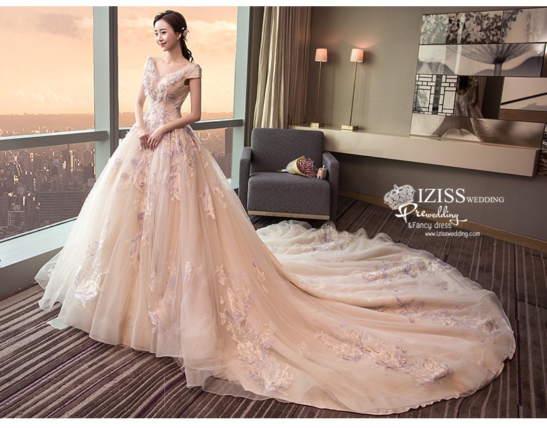 BR339 **พรีออเดอร์**ชุดแต่งงาน&ชุดเจ้าสาวแบบยาวอลังการ สีขาวเกรดพรีเมี่ยม หรูหราน่ารัก สวยโดดเด่นไม่ซ้ำใคร