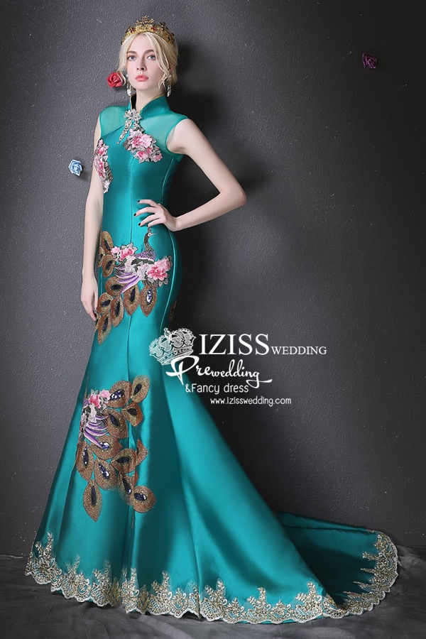 PW434- **พรีออเดอร์สีเขียวและสีแดง**ชุดกี่เพ้ายาว ชุดยกน้ำชา ชุดถ่ายพรีเวดดิ้ง (prewedding dress) & ชุดแต่งงานแฟนซี (Fancy wedding dress) "ธีมสีเขียว"