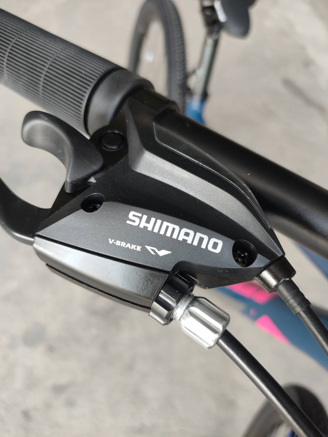 FOREVER จักรยานเสือภูเขา เฟรมอลูมิเนียม ล้อ 27.5" เกียร์ Shimano 24 สปีด ดิสเบรก แกนปลดเร็วหน้า-หลัง