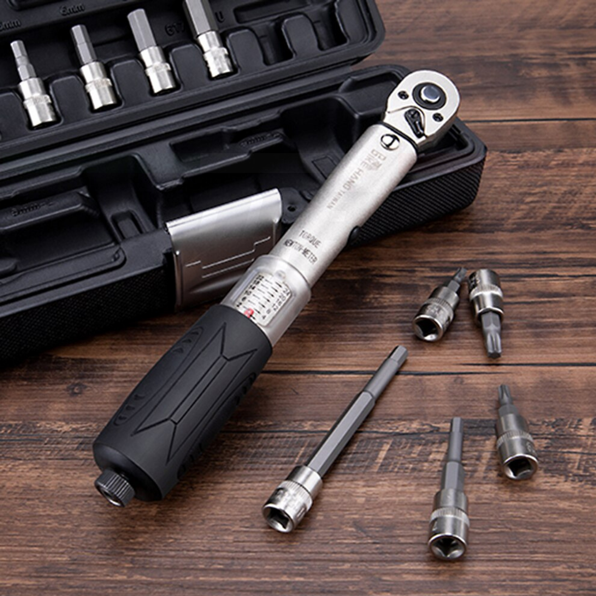 ประแจปอนด์ BIKE HAND YC-6172ST ครื่องมือซ่อมจักรยานชุดเครื่องมือชุดซ่อมจักรยาน