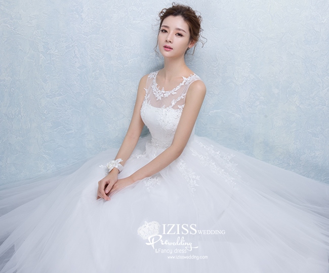 BR141 **พรีออเดอร์**ชุดแต่งงาน&ชุดเจ้าสาวแบบยาวสีขาวเกรดพรีเมี่ยม เปิดไหล่ มีแขน หรูหราน่ารัก สวยโดดเด่นไม่ซ้ำใคร