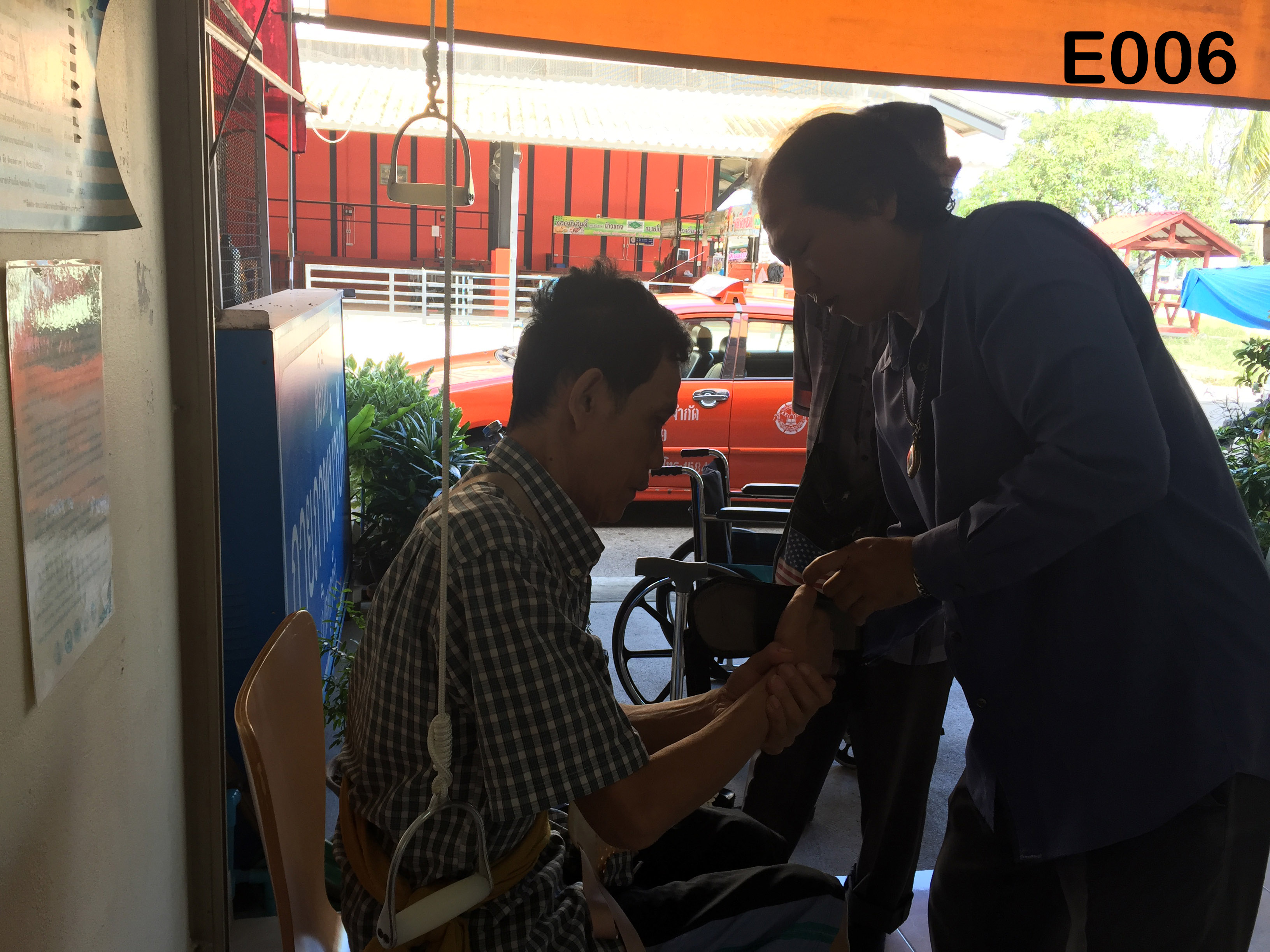 รอกติดผนัง รอกดึงไหล่ฐานสแตนเลส รอกฟื้นฟูไหล่ รอกกายภาพไหล่ รอกบริหารหัวไหล่แบบติดผนัง รอกกายภาพไหล่ติดแข็ง Over Head Pulley