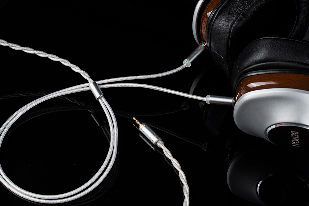 ขาย X-Tips L35 สายอัพเกรดหูฟังแบบ 2.5mm to 3.5mm สำหรับ Hifiman , Denon