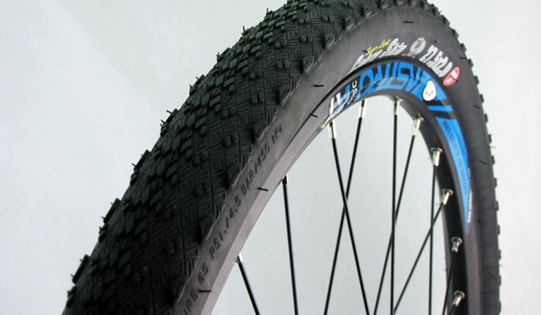 ยางนอกจักรยานเสือภูเขา INNOVA ขนาด 27.5x2.0 60TPI รุ่นเบาพิเศษ