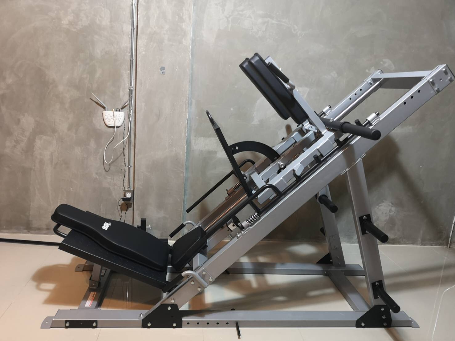 Leg press & Hack Squat iรุ่น 902