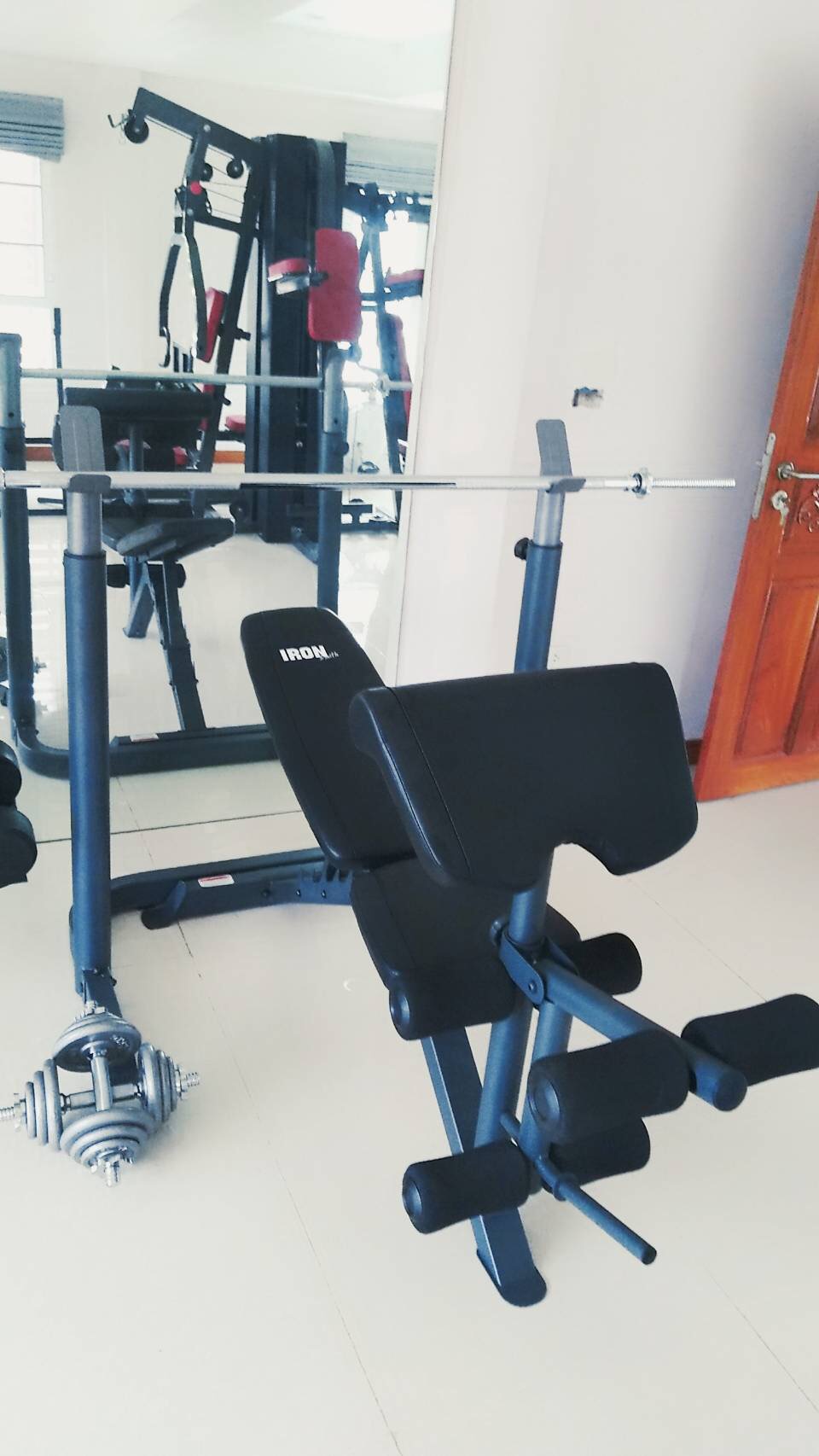 ขายม้าดัมเบลพร้อม rack รุ่น IRON 308