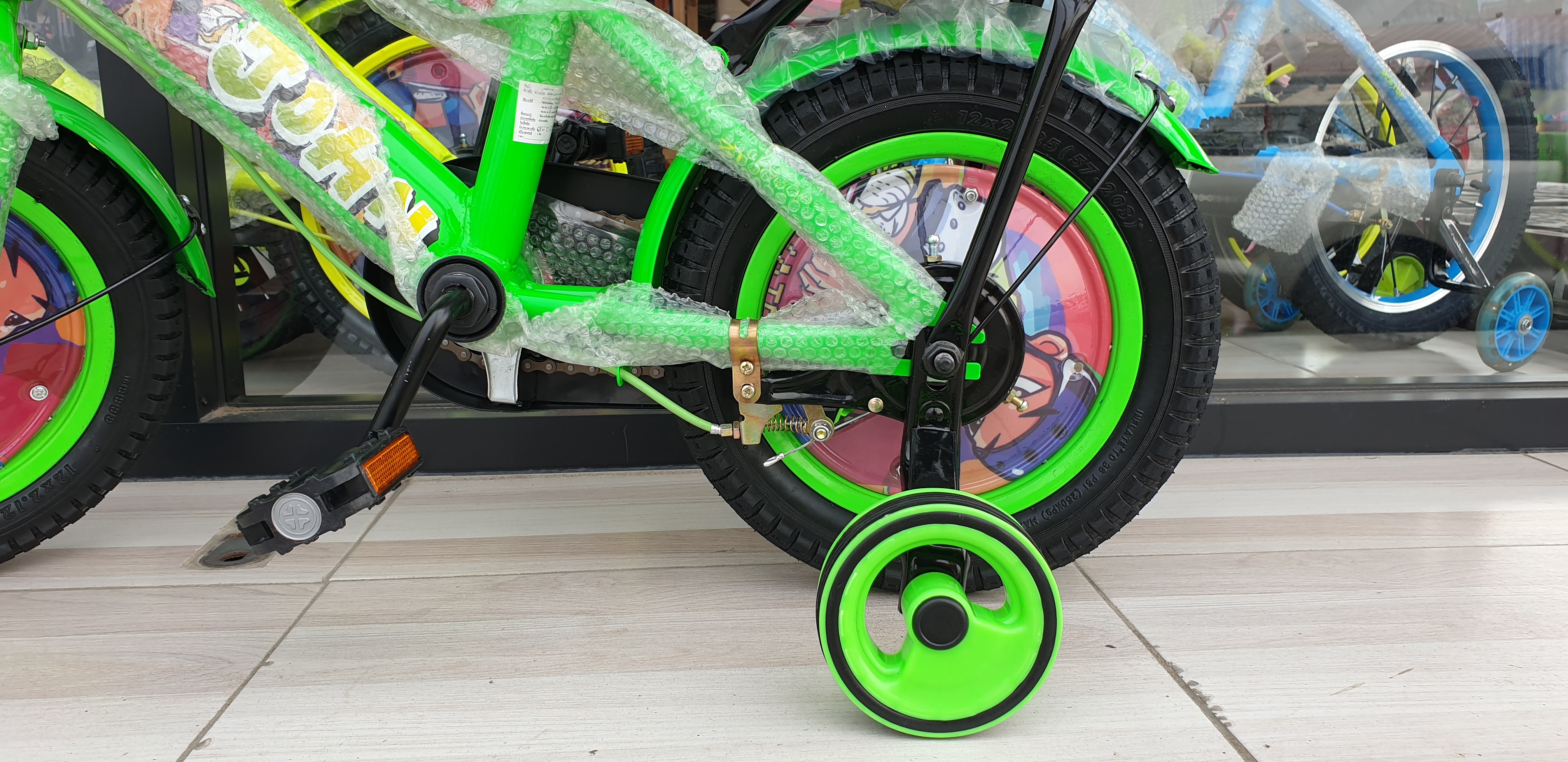 จักรยานเด็ก ล้อ 12 นิ้ว John