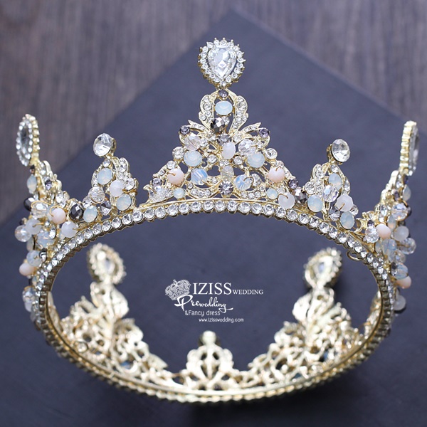 AC031 **รวม10แบบเทียร่าสวยๆ**พรีออเดอร์เทียร่า มงกุฎเพชร ต่างหูและสร้อยคอ ชุดเครื่องประดับเจ้าสาวสวยหรูดุจเจ้าหญิง