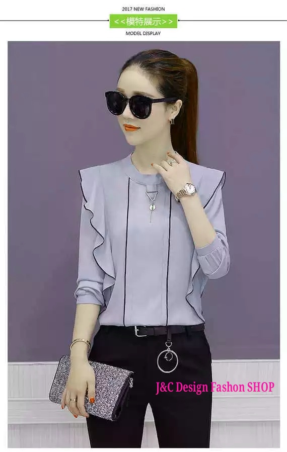 เสื้อผ้าชีฟองสีเทาแต่งห่วงโลหะ เสื้อชีฟองแต่งเกล็ดระบายด้านหน้าแต่งระบายข้างกุ้นดำ เสื้อทำงานเกาหลี เสื้อเกาหลีสมัครงาน ชุดสมัครงานเกาหลี เสื้อลูกไม้ใส่กับผ้าถุง เสื้อลูกไม้ใส่กับผ้าซิ่น