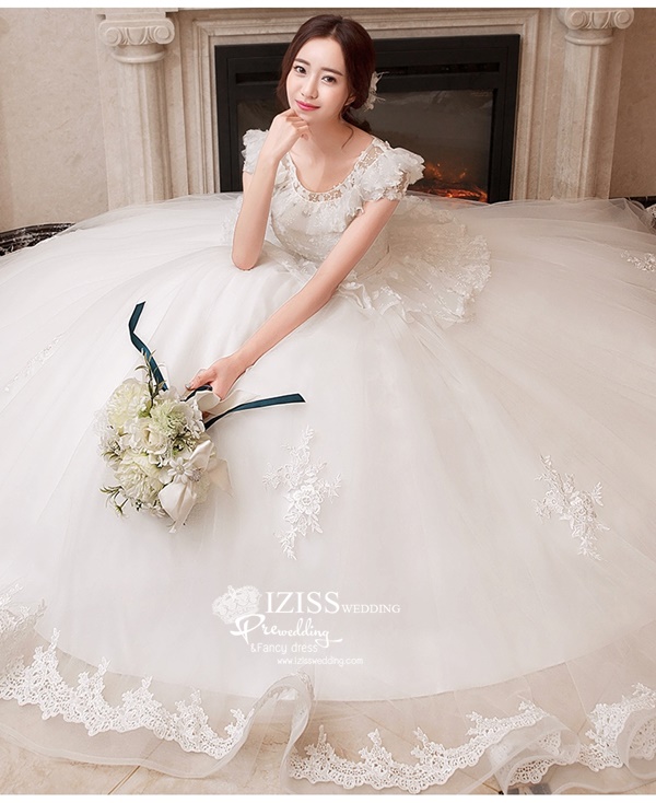 BR301 **พรีออเดอร์**ชุดแต่งงาน&ชุดเจ้าสาวแบบยาวสีขาวเกรดพรีเมี่ยม หรูหราน่ารัก สวยโดดเด่นไม่ซ้ำใคร