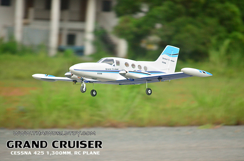 CESSNA425 GRAND CRUISER (PNP) RC PLANE 1300MM.