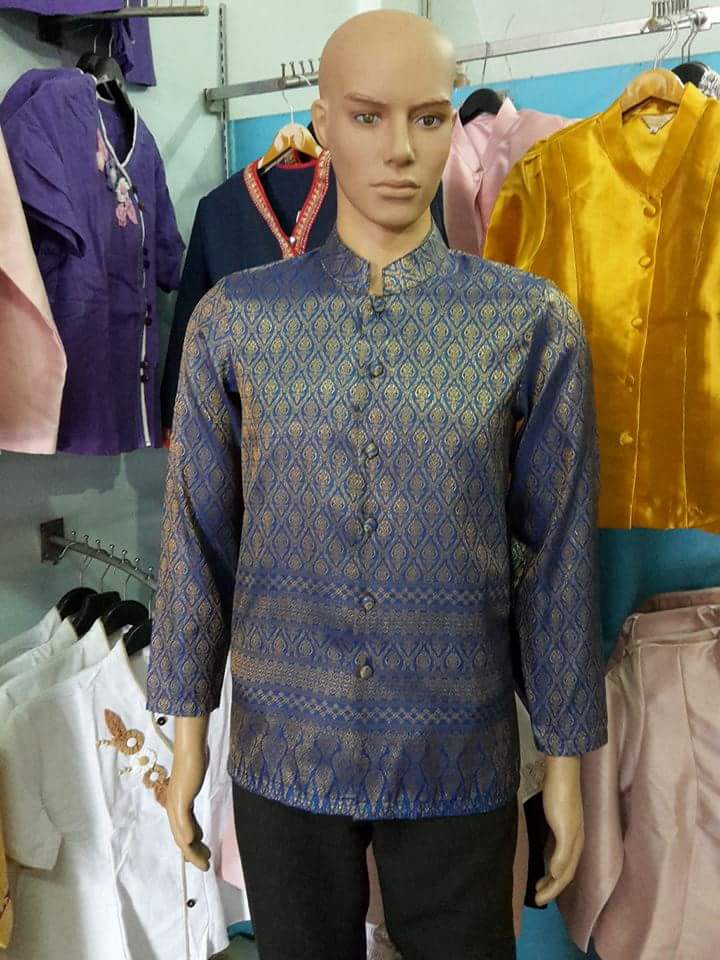 เสื้อสูทคอพระราชทานชายไหมแพรทิพย์ เสื้อสูทชายไหมแพรทิพย์คอพระราชทานสีน้ำเงิน สูทผ้าไทยชายสีน้ำเงิน สูทผ้าไทยสีน้ำงิน