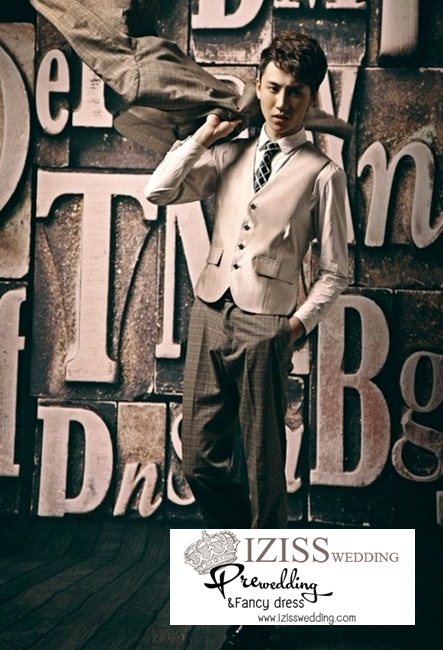 PW118 - Pre order ชุดคู่ถ่ายพรีเวดดิ้ง (prewedding dress) & ชุดแต่งงานแฟนซี (Fancy wedding dress)ชายหญิง "ธีมสีขาว-น้ำตาล"