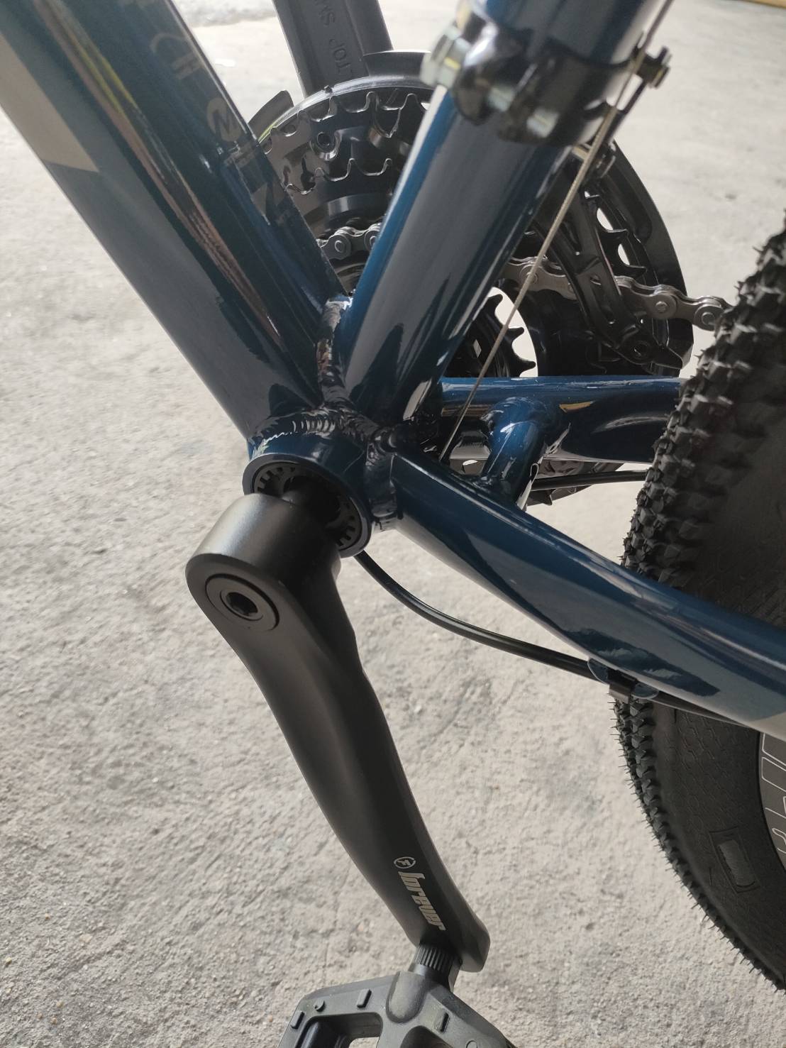 FOREVER จักรยานเสือภูเขา เฟรมอลูมิเนียม ล้อ 27.5" เกียร์ Shimano 24 สปีด ดิสเบรก แกนปลดเร็วหน้า-หลัง