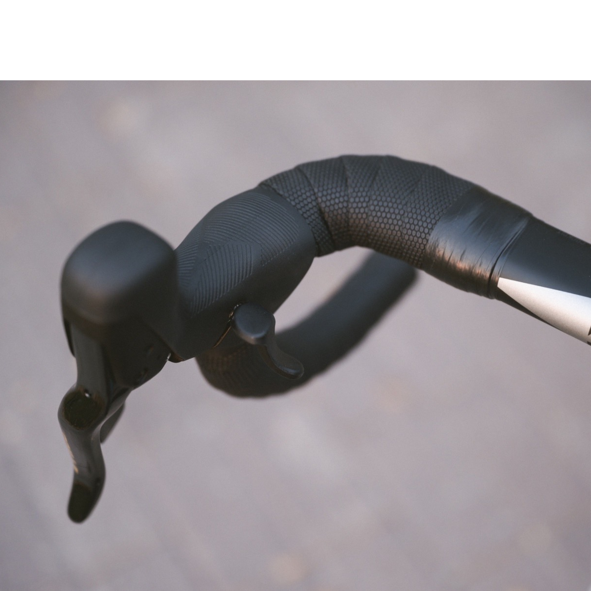 จักรยานเสือหมอบคาร์บอน JAVA FUOCO TOP 24SPD ล้อ: คาร์บอน DECAF 50mm