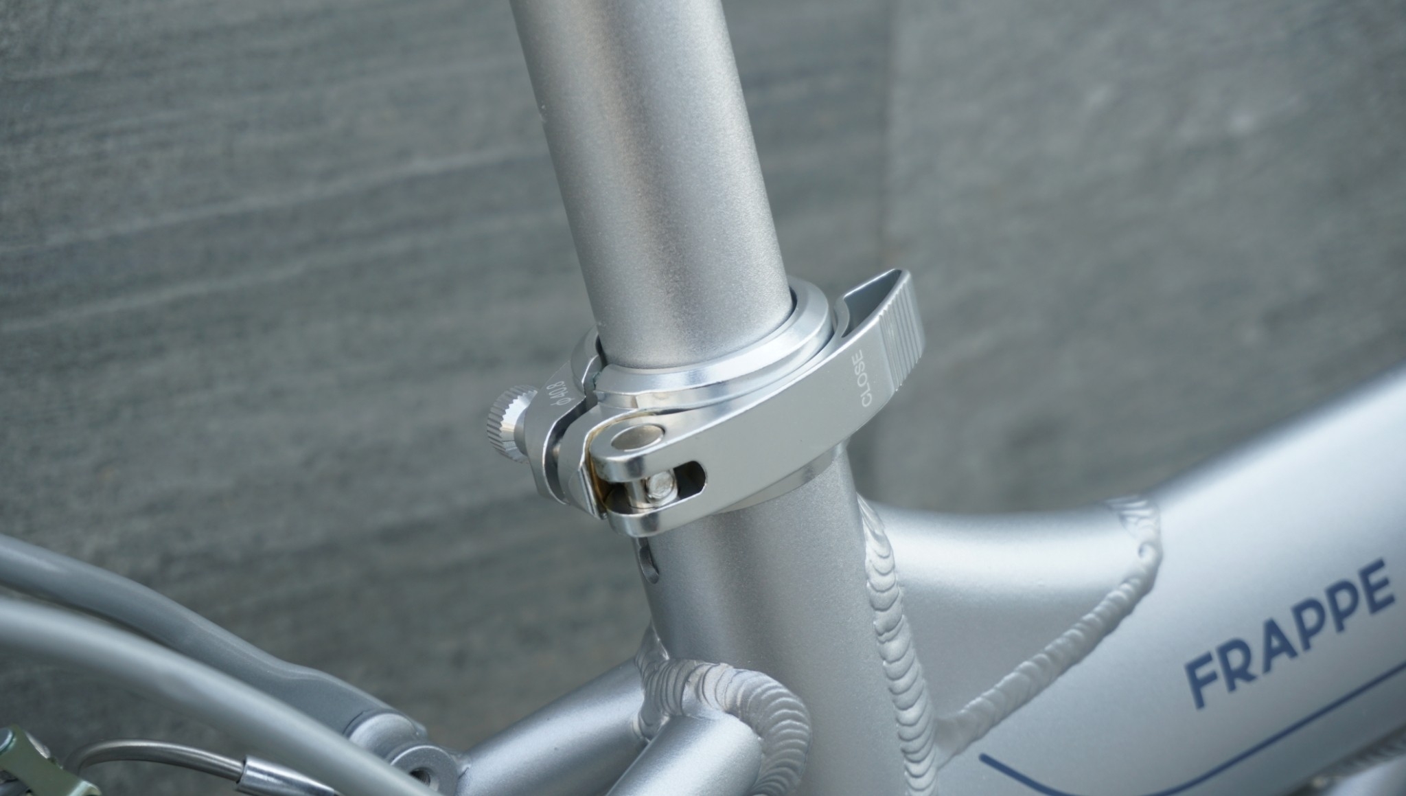 Fika Frappe จักรยานพับได้ เฟรมอลูมิเนียม ล้อ 20" 7 สปีด พร้อมตะแกรง บังโคลน