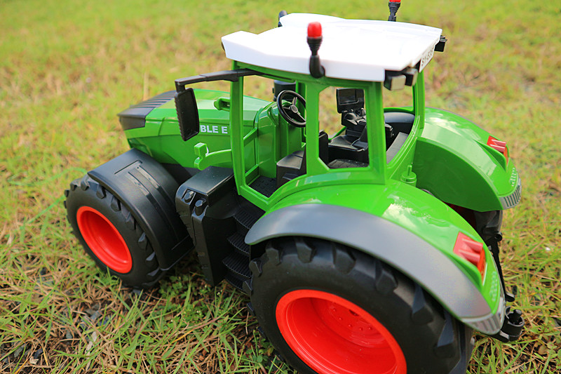 รถไถบังคับวิทยุ + สาลี่ FORD 9020