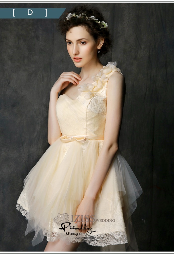 ฺBM0111 - พรีออเดอร์ ชุดเพื่อนเจ้าสาวราตรีสั้นสีครีม น่ารักมากๆค่ะ