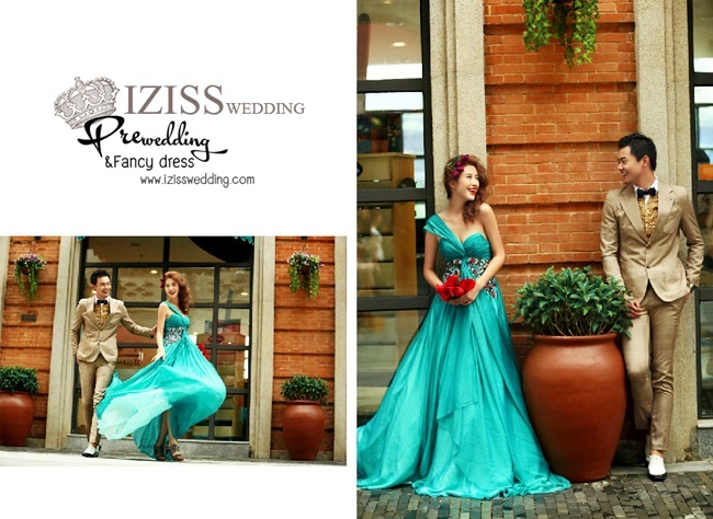 PW047 - **เลิกผลิตค่ะ** ชุดคู่ถ่ายพรีเวดดิ้ง (prewedding dress) & ชุดแต่งงานแฟนซี (Fancy wedding dress)ชายหญิง "ธีมสีเขียว-ทอง"