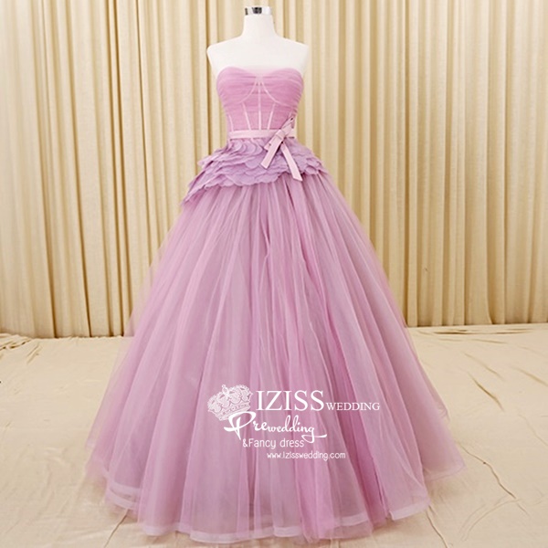 RM024 **งานตัดเกรด A**พรีออเดอร์ชุดราตรีหรูหรา ชุดแต่งงาน ชุดพรีเวดดิ้งสั่งตัดได้ค่ะ งานเกรดพรีเมี่ยม ตัดเย็บปราณีต สวมใส่สวยงามดุจเจ้าหญิง