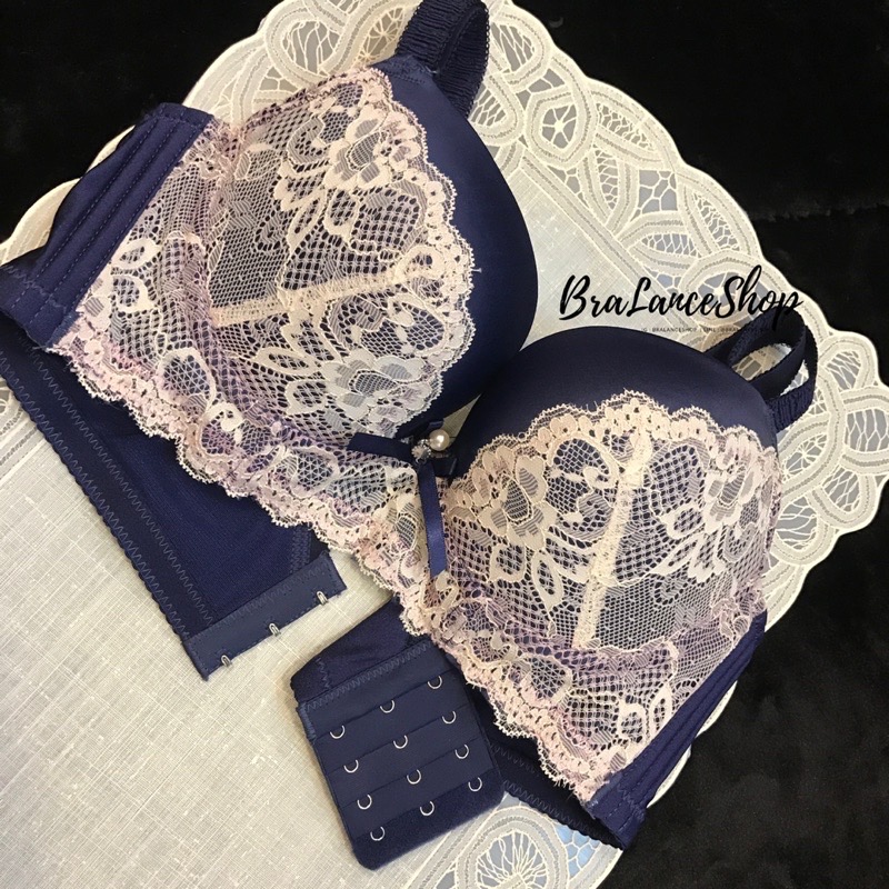 BLS✿0101 Setบรา+กกน. งานลูกไม้ผสมผ้าซาตินนำเข้า