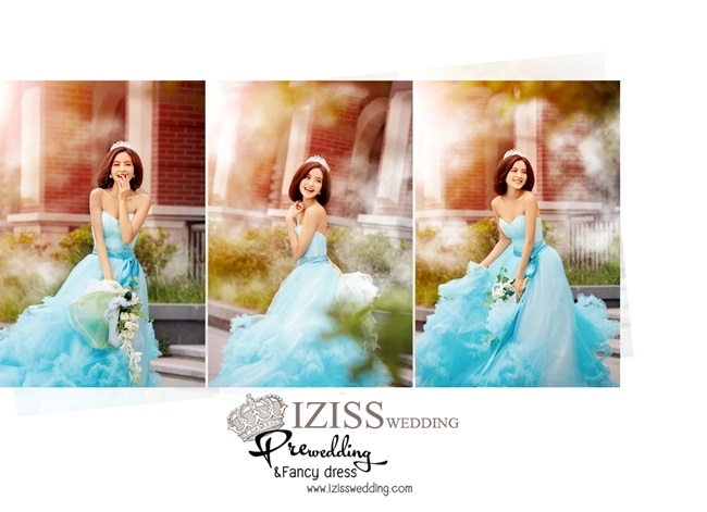 PW094 - **พรีออเดอร์เฉพาะชุดผู้หญิง** ชุดคู่ถ่ายพรีเวดดิ้ง (prewedding dress) & ชุดแต่งงานแฟนซี (Fancy wedding dress)ชายหญิง "ธีมสีฟ้า"