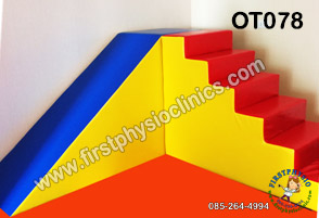 FIRSTPHYSIO/บันไดเข้ามุมของเด็กพร้อมบ่อบอลและสไลด์เดอร์สำหรับฝึกพัฒนาการ