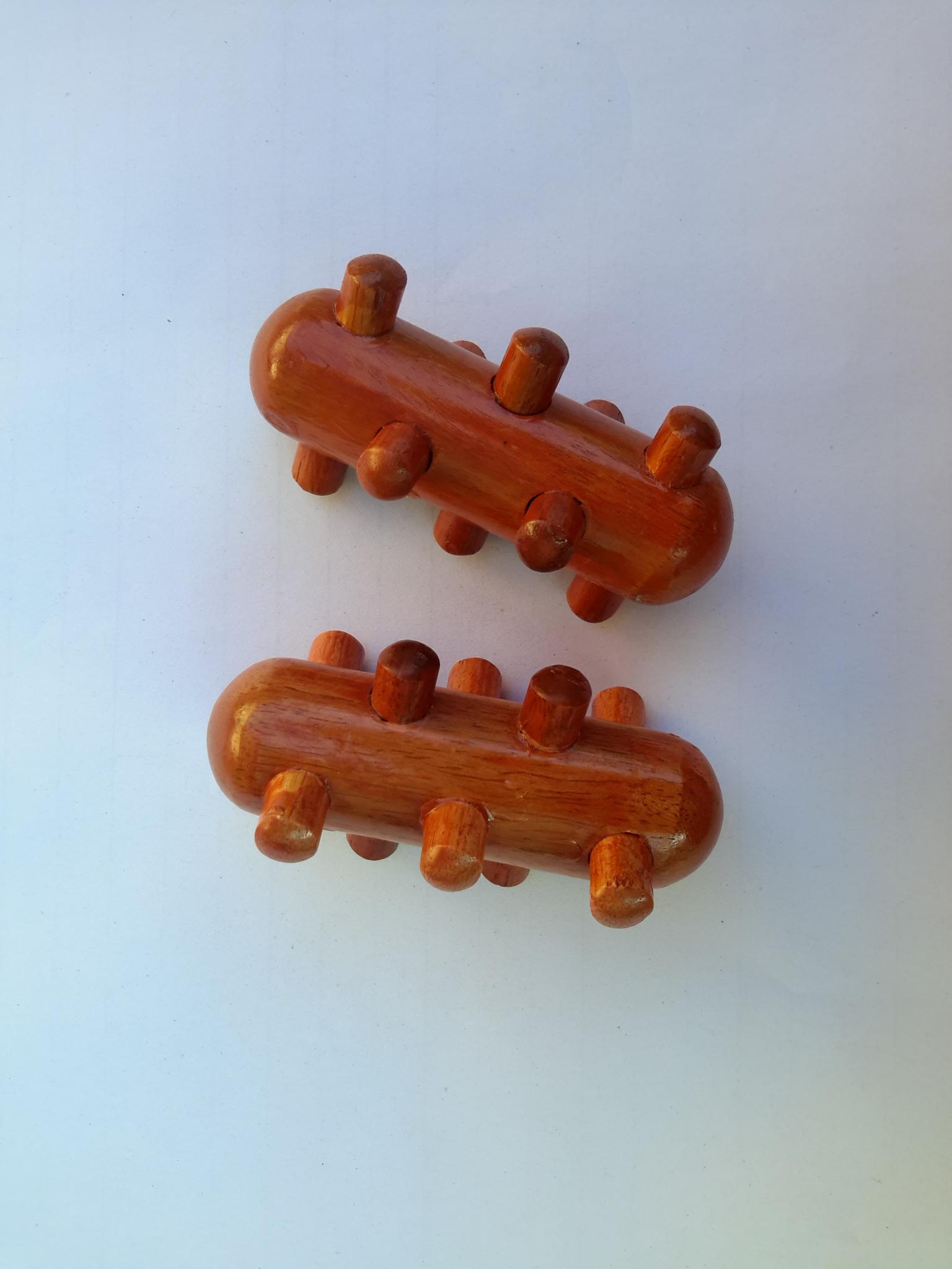 ไม้นวดฝ่ามือหนามเตย (กัวซา) บรรจุ 2 ชิ้น