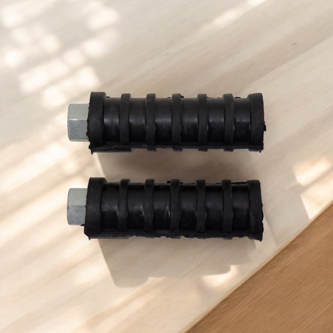 ที่วางเท้าจักรยาน อลูมิเนียม 1 คู่ ใช้กับจักรยานทั่วไป เกลียว 3/8", ใช้ได้หน้า/หลัง, กันลื่น แข็งแรง ปลอดภัย