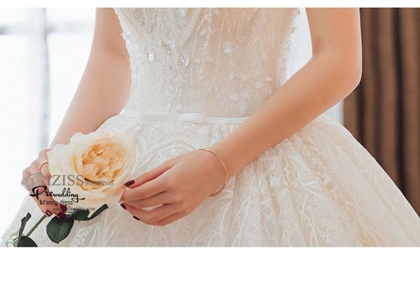 BR346 **พร้อมส่ง**ชุดแต่งงาน&ชุดเจ้าสาวแบบยาวอลังการ สีขาวเกรดพรีเมี่ยม หรูหราน่ารัก สวยโดดเด่นไม่ซ้ำใคร