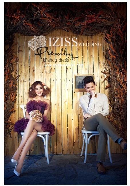 PW062 - **เลิกผลิตค่ะ** ชุดคู่ถ่ายพรีเวดดิ้ง (prewedding dress) & ชุดแต่งงานแฟนซี (Fancy wedding dress)ชายหญิง "ธีมสีม่วง-เทา"