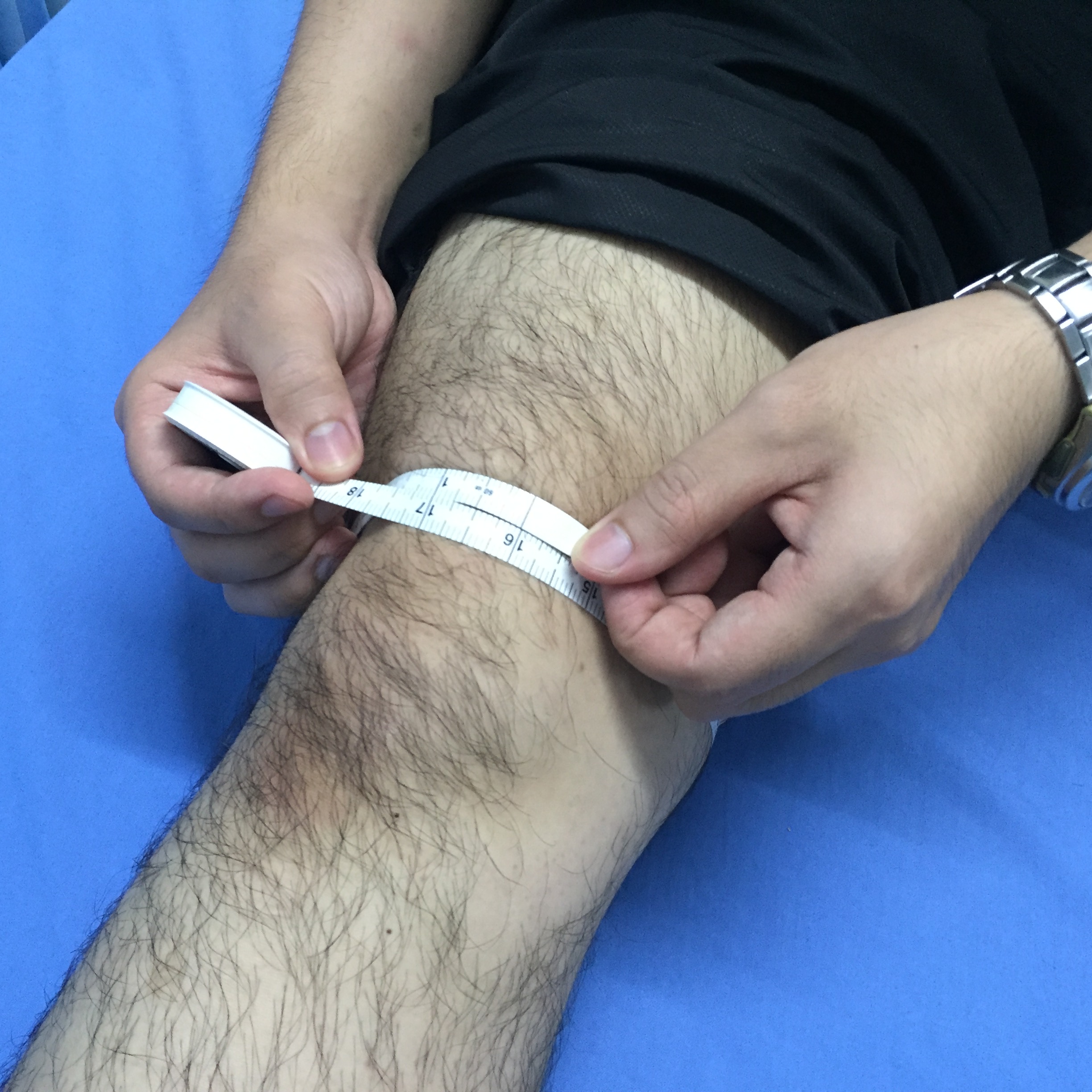 พยุงเข่าปรับองศาได้ แบบยาว [Hinge Knee Support]