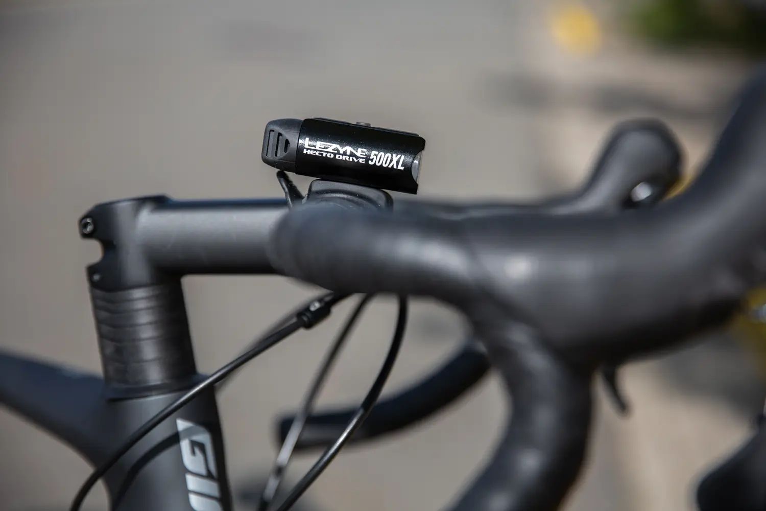 ไฟหน้าจักรยาน Lezyne Hecto Drive 500XL