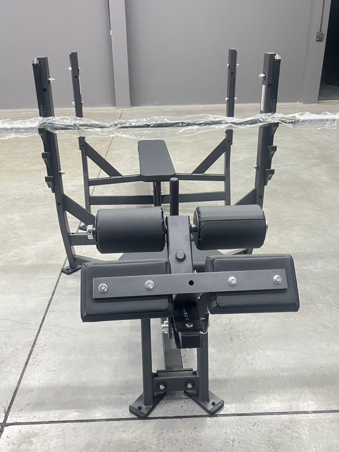 Fitness : Elite Gym แม่สอด